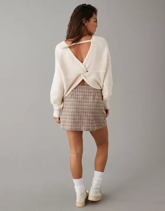 AE Long-Sleeve Twist-Back Sweater 2 AE Long-Sleeve Twist-Back Sweater - Image 2